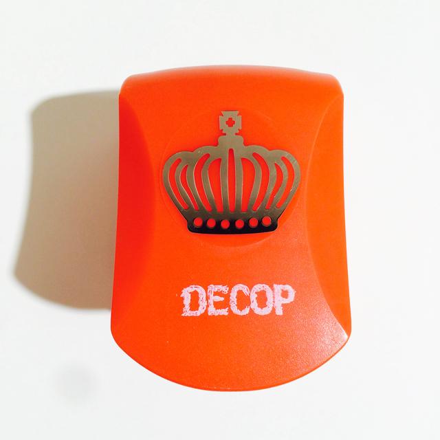 DECOP エンボスパンチ クラウン